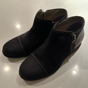 Sorel ankle boots women’s size 9
